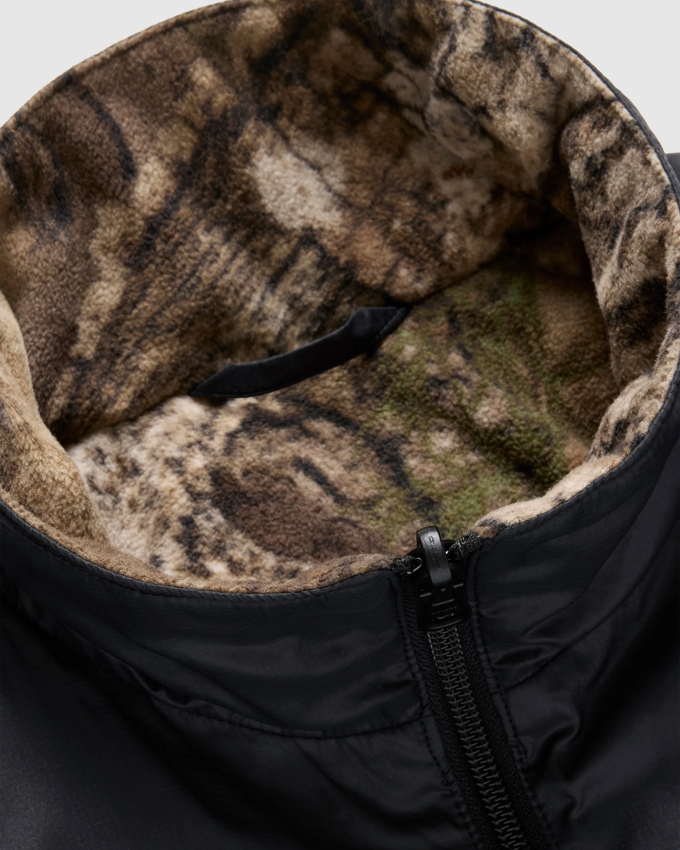Descente Allterrain x JJJJound Reversible Jacket - Image 5